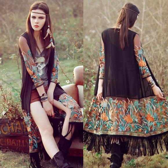 Floral Embroidered Sheer Black Kimono - Picture 3 of 8